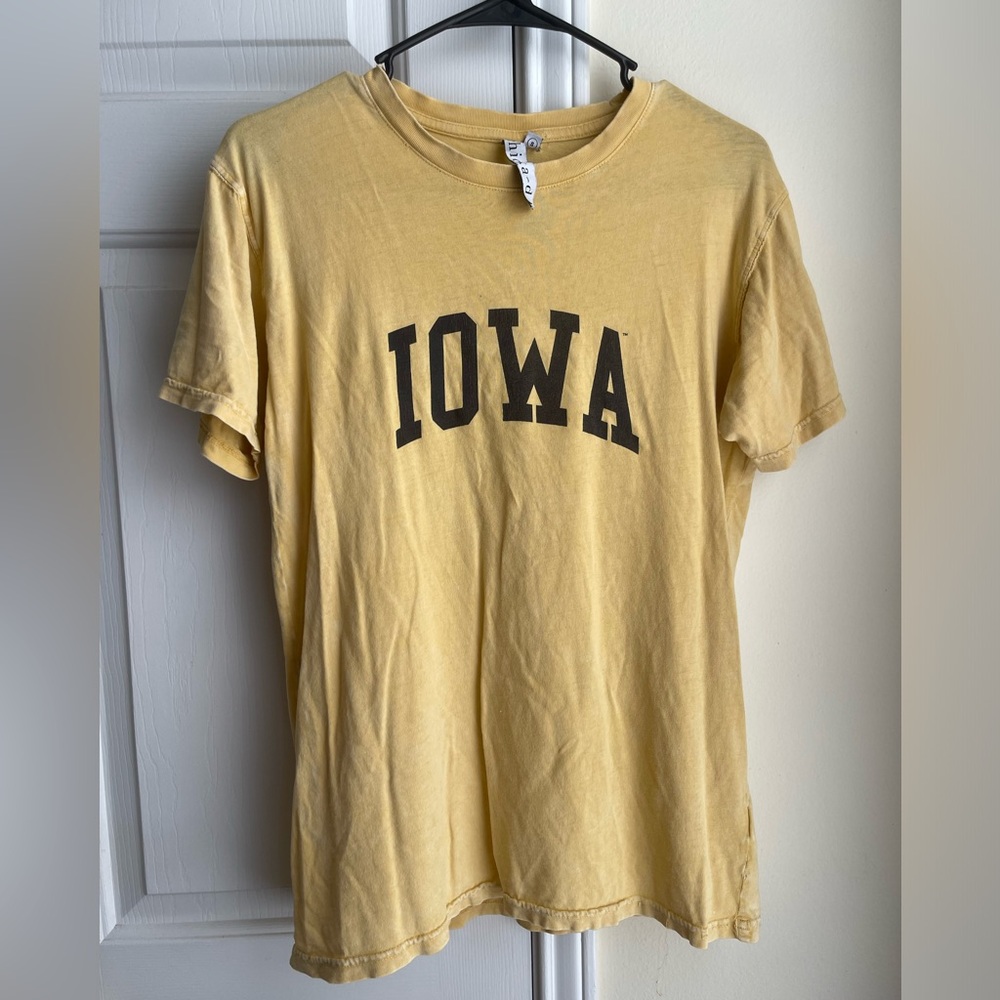 Iowa Hawkeyes Tshirt